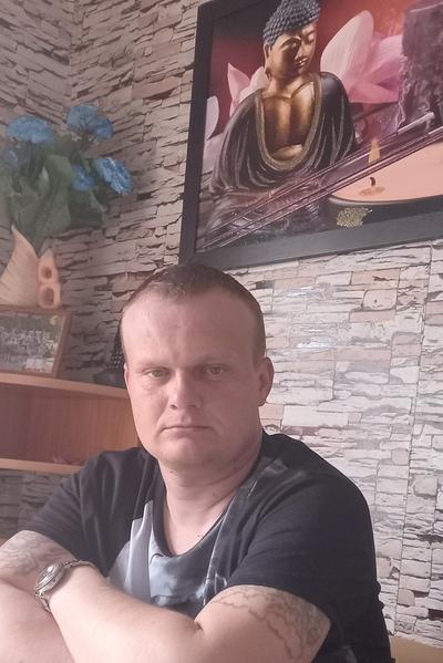 Денис Ковалеров