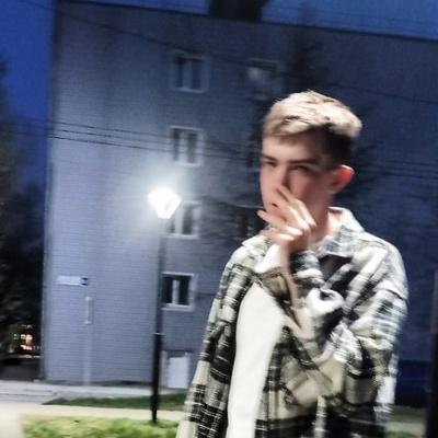 Дмитрий Лукьяненко