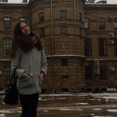 Юлия Лекомцева