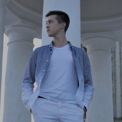 Даниил Савченко