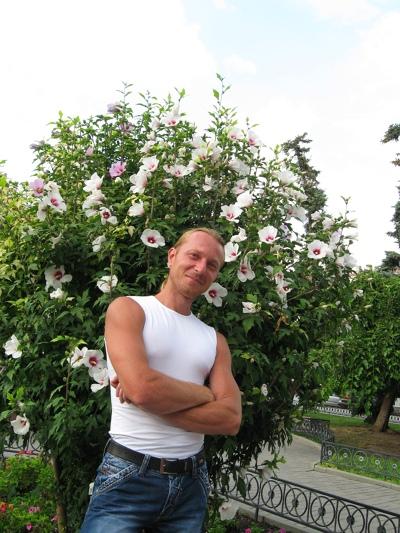 Алексей Гончаренко
